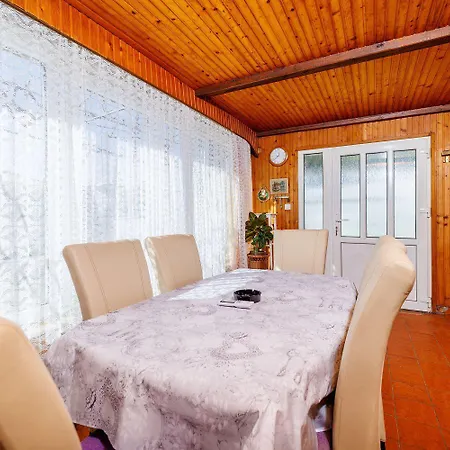 Idyllisches Nur 200 Meter Zum Mit Privatparkplatz, Klima, Waschmaschine Apartamento
