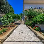 Idyllisches Nur 200 Meter Zum Mit Privatparkplatz, Klima, Waschmaschine Appartement *
