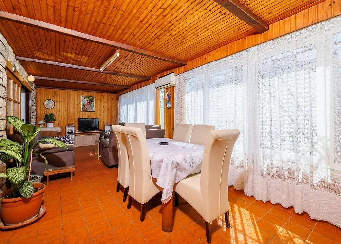 Apartamento Idyllisches Nur 200 Meter Zum Mit Privatparkplatz, Klima, Waschmaschine